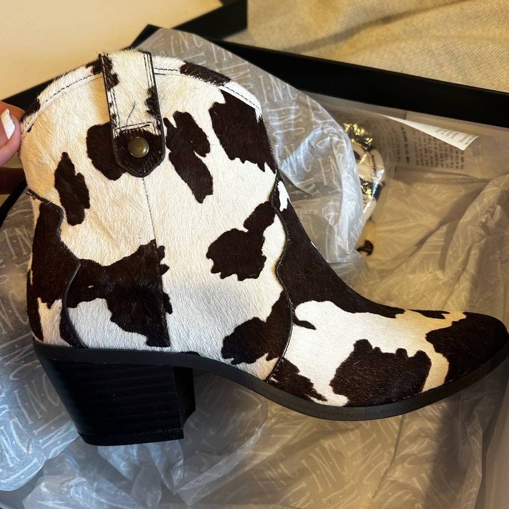 INC international concepts. Leticia cow ankle boot size 7 never worn.